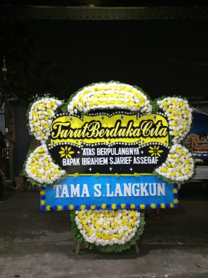 Papan Bunga Duka di Sulabesi Timur